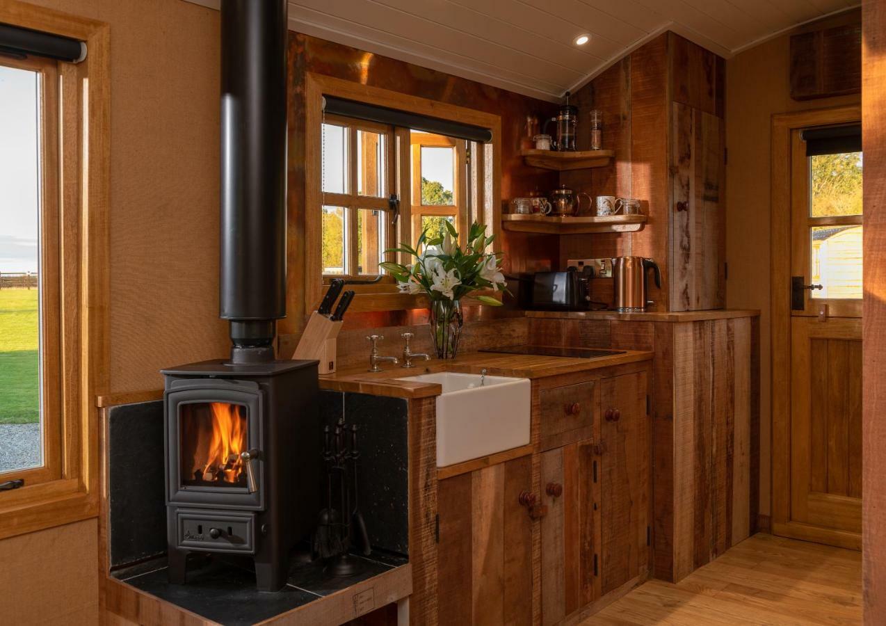Apartmán Ashwood Shepherd Hut -Ockeridge Rural Retreats Worcester Exteriér fotografie